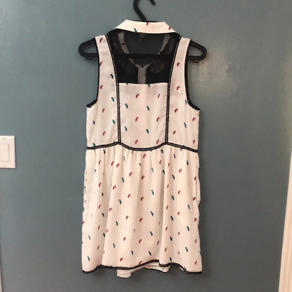 BCBG Summer Dress - Picture 3 of 17